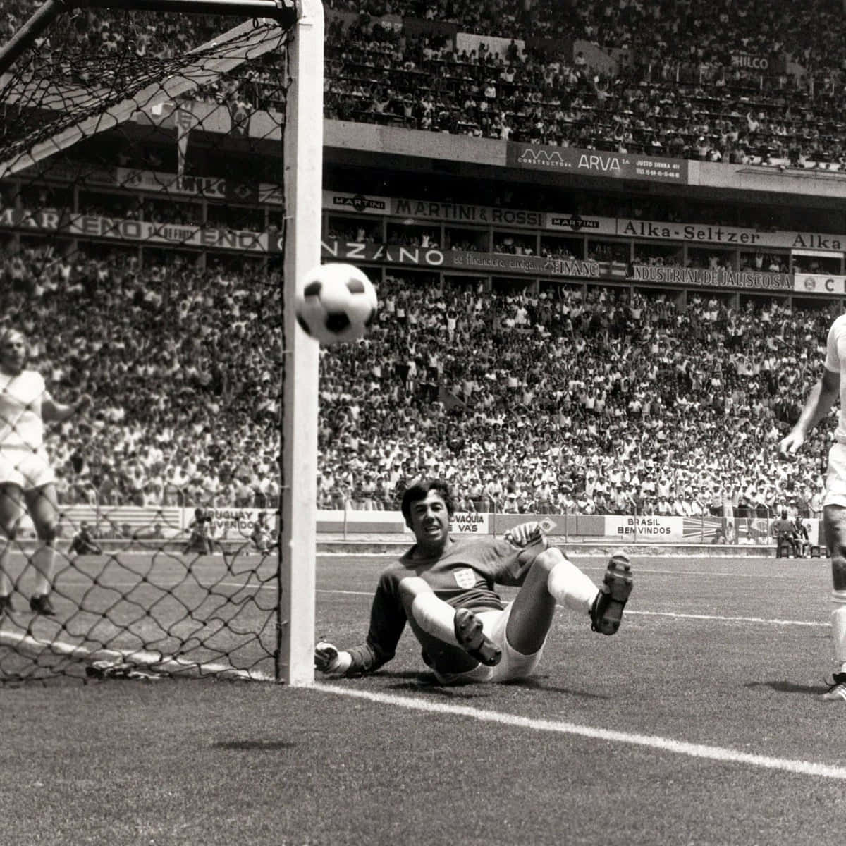 Gordon Banks Making Historic Save