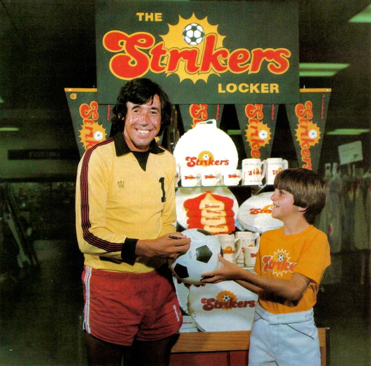 Gordon Banks Wearing Fort Lauderdale Jersey