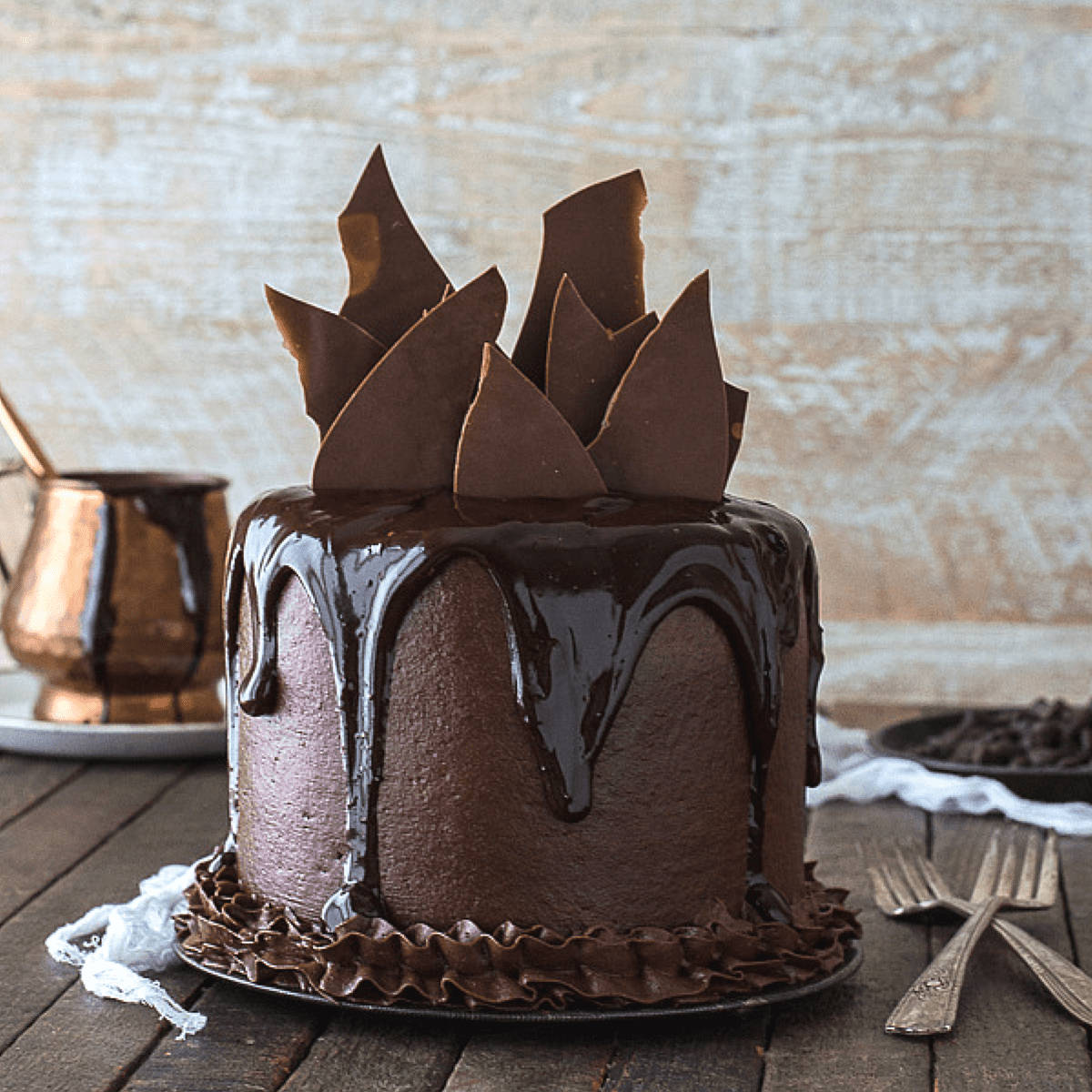 Gorgeous Chocolate Cake Design