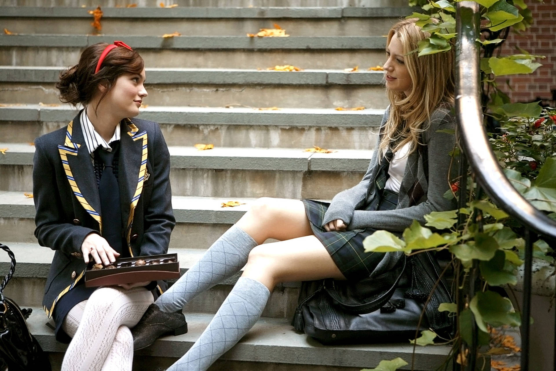 Gossip Girl Blair And Serena On Stair Background