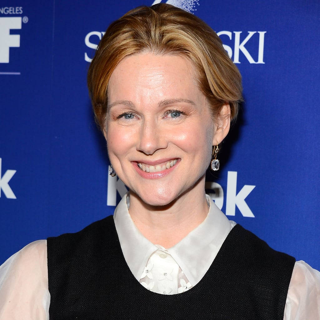 Graceful American Actress Laura Linney Background