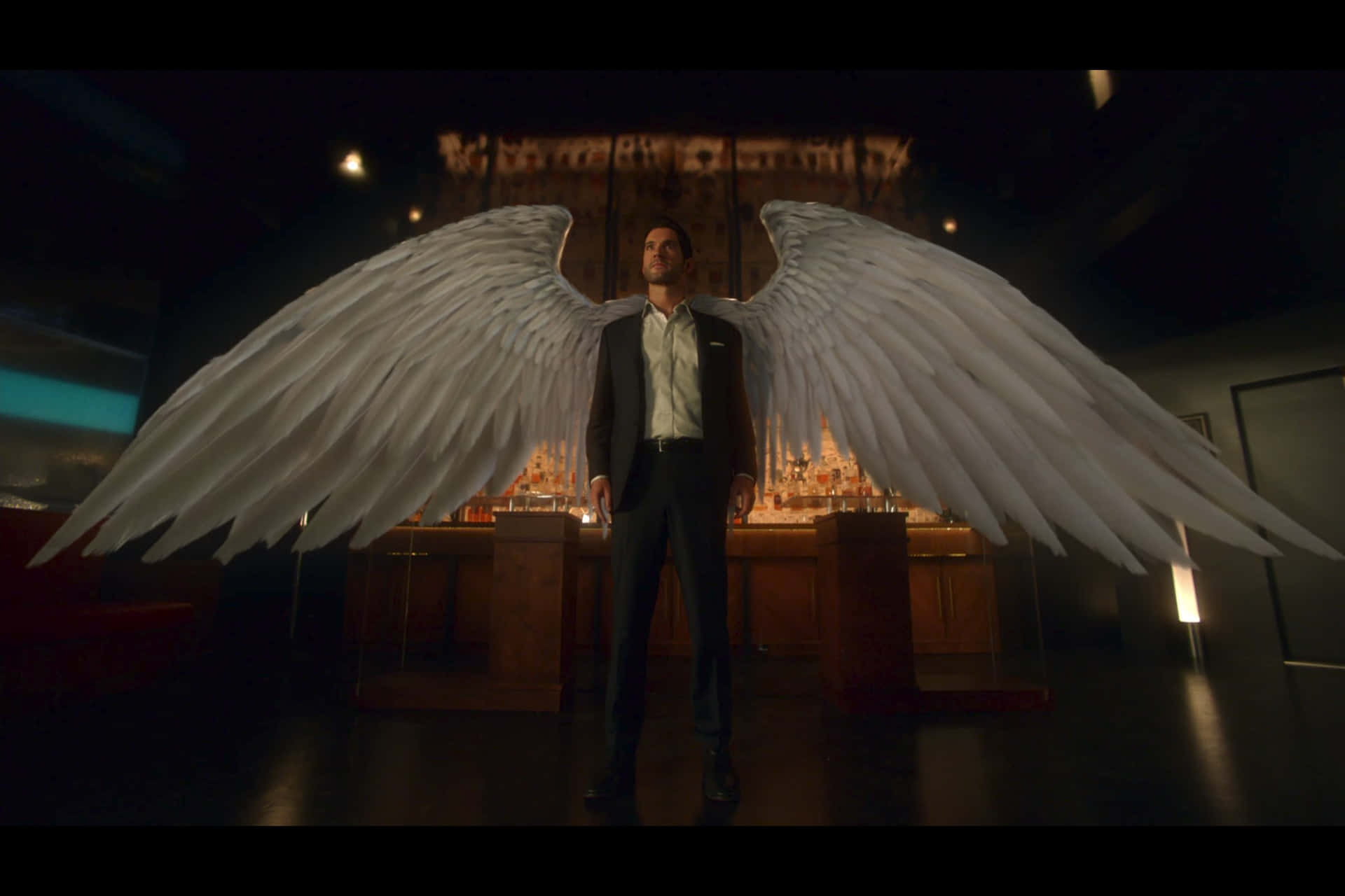 Gracefully Flowing Lucifer Wings Background