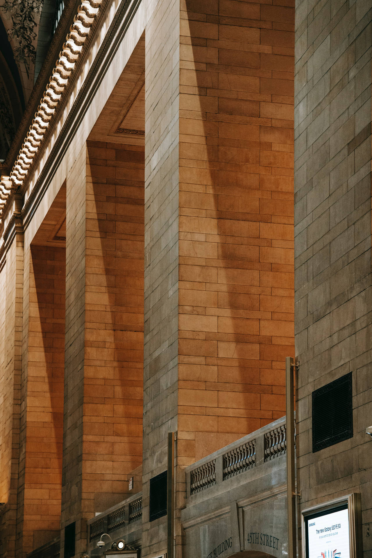 Grand Central Station Brick Pillars Background