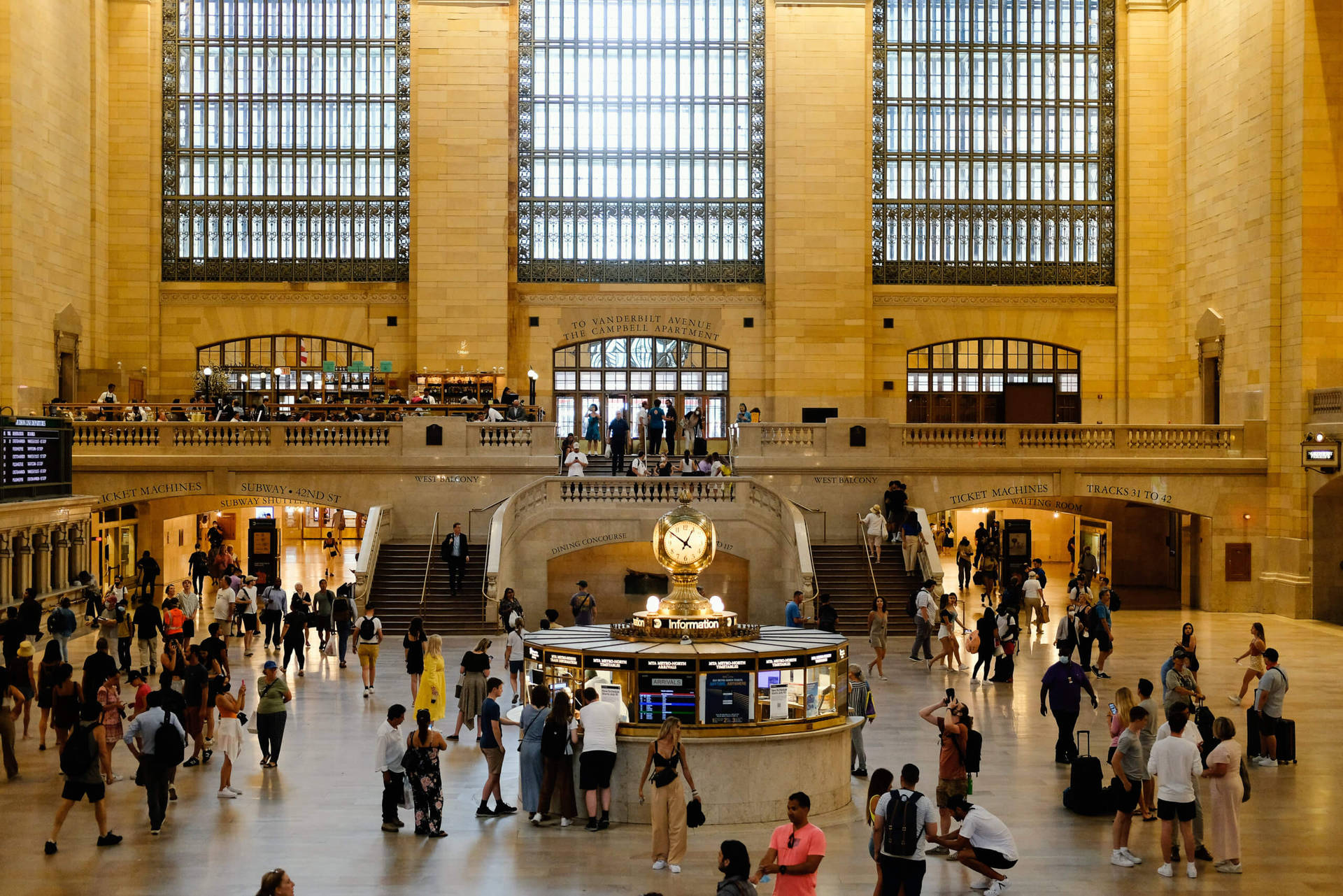 Grand Central Station Modern Floor Background