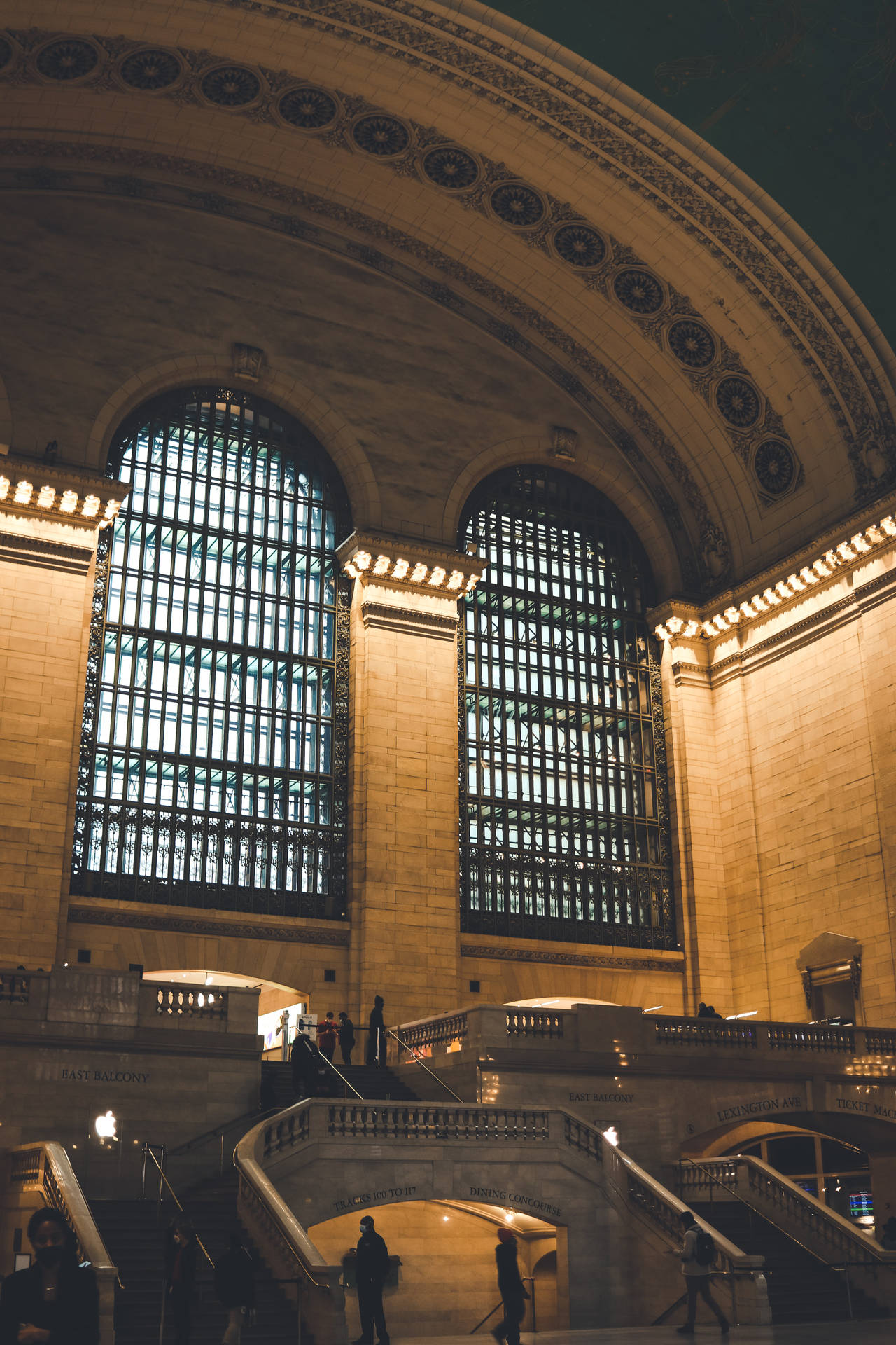 Grand Central Station Windows Background