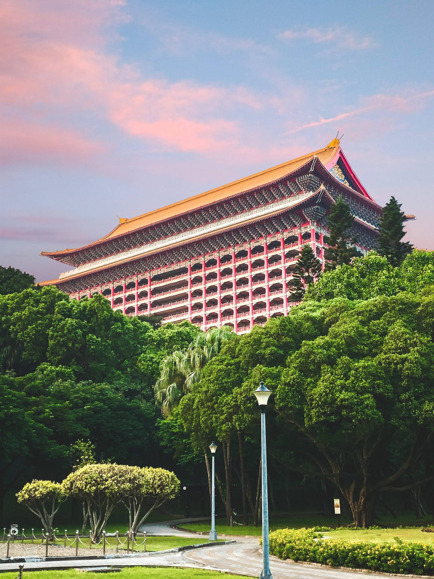 Grand Hotel Taipei