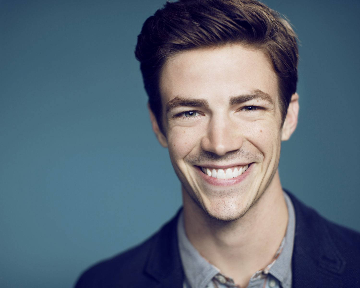 Grant Gustin Action Tv Actor Background