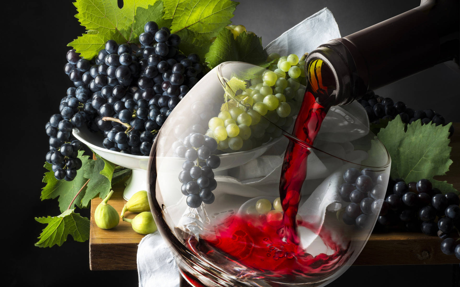 Grape Red Wine Background