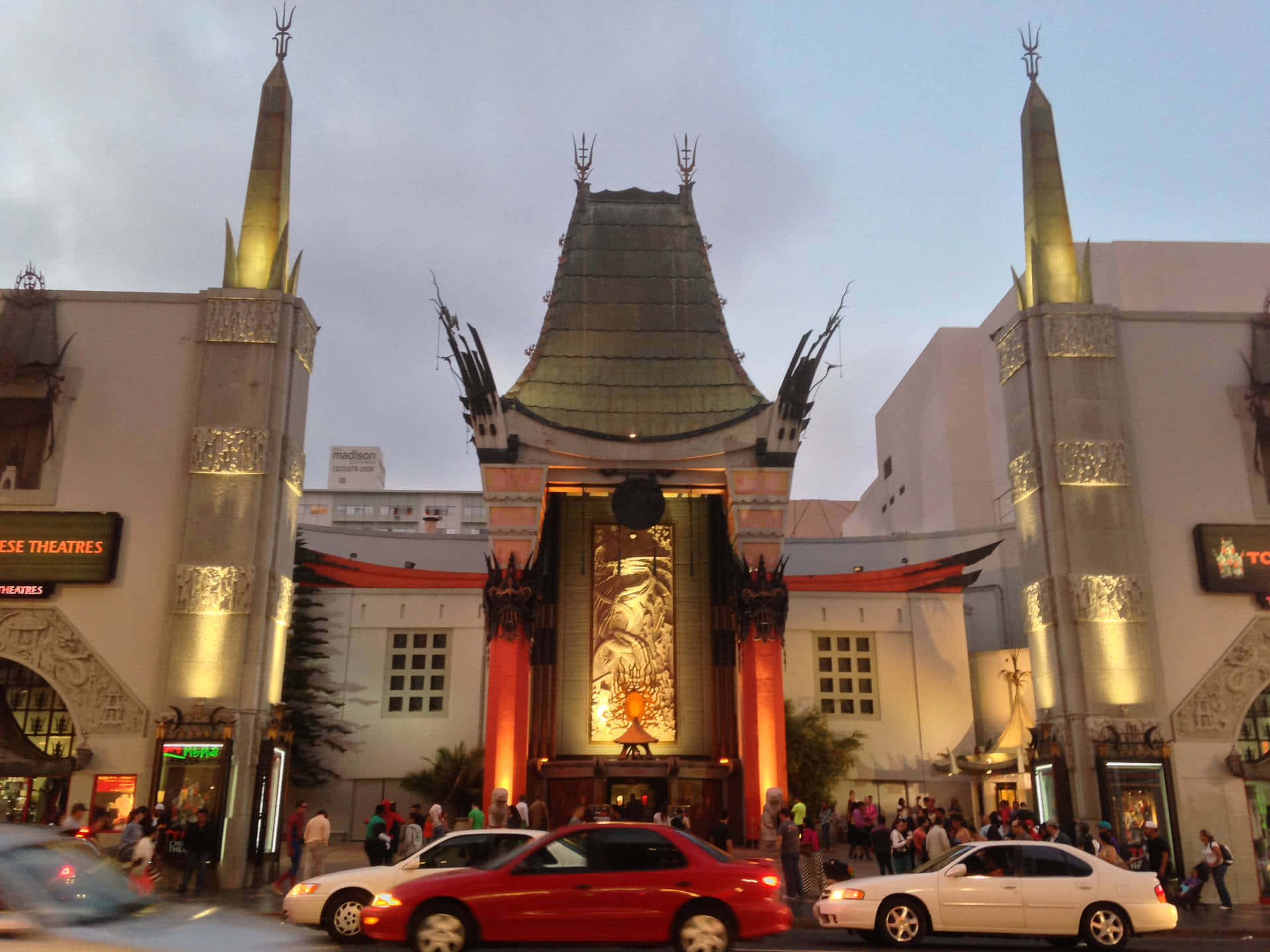 Graumans Chinese Theatre During Early Evening Background