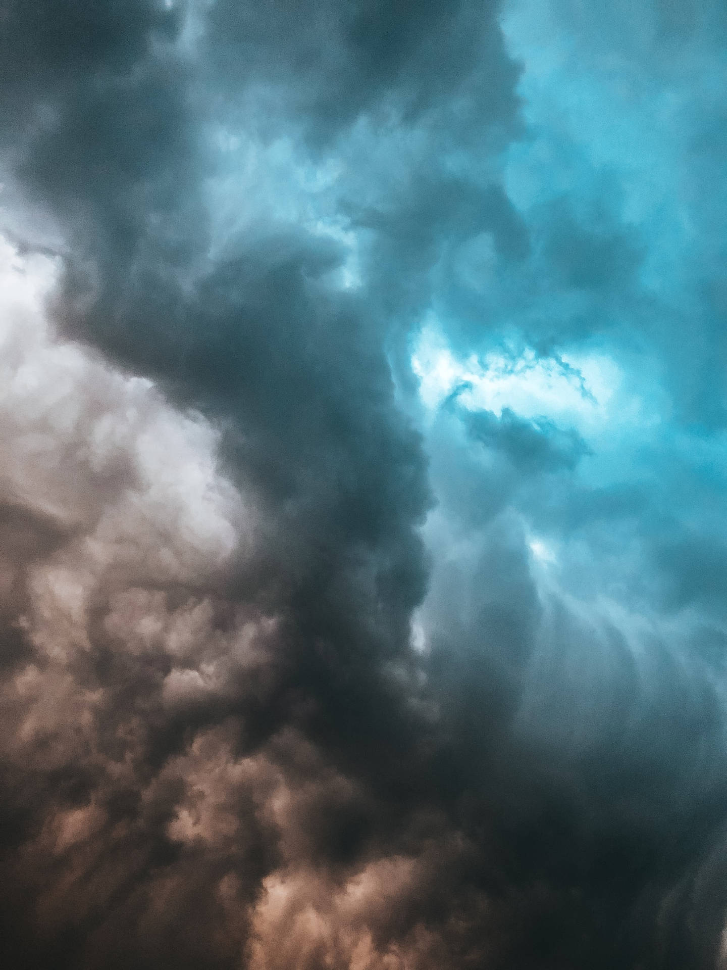 Gray And Blue Lightning Nimbus Cloudy Sky