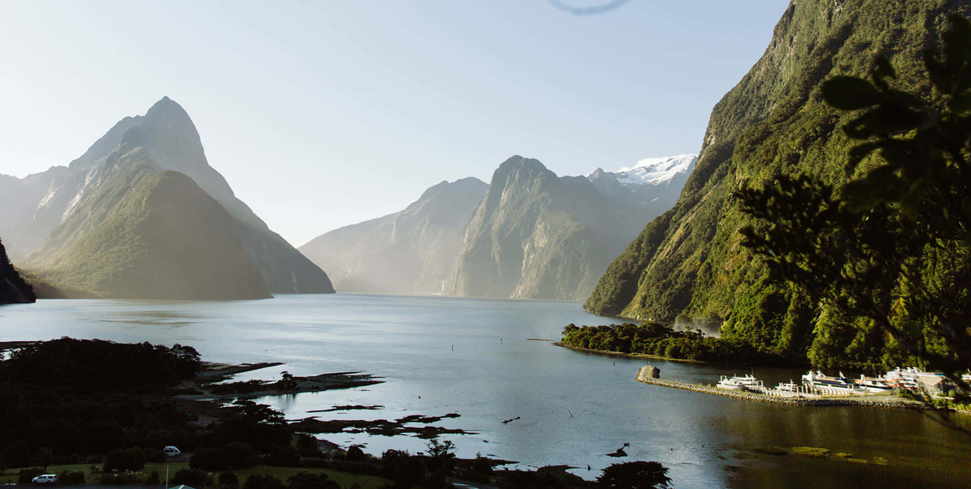 Gray Sky Milford Sound Background