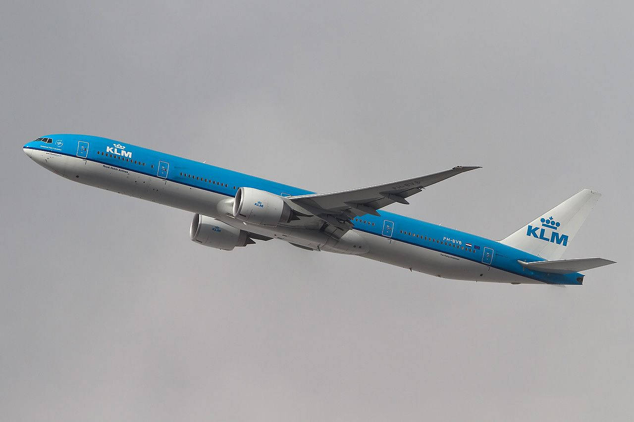 Gray Sky With Klm Dreamliner