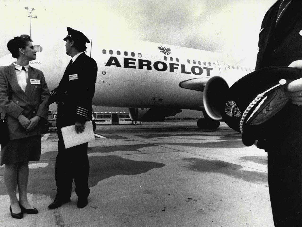 Grayscale Aeroflot