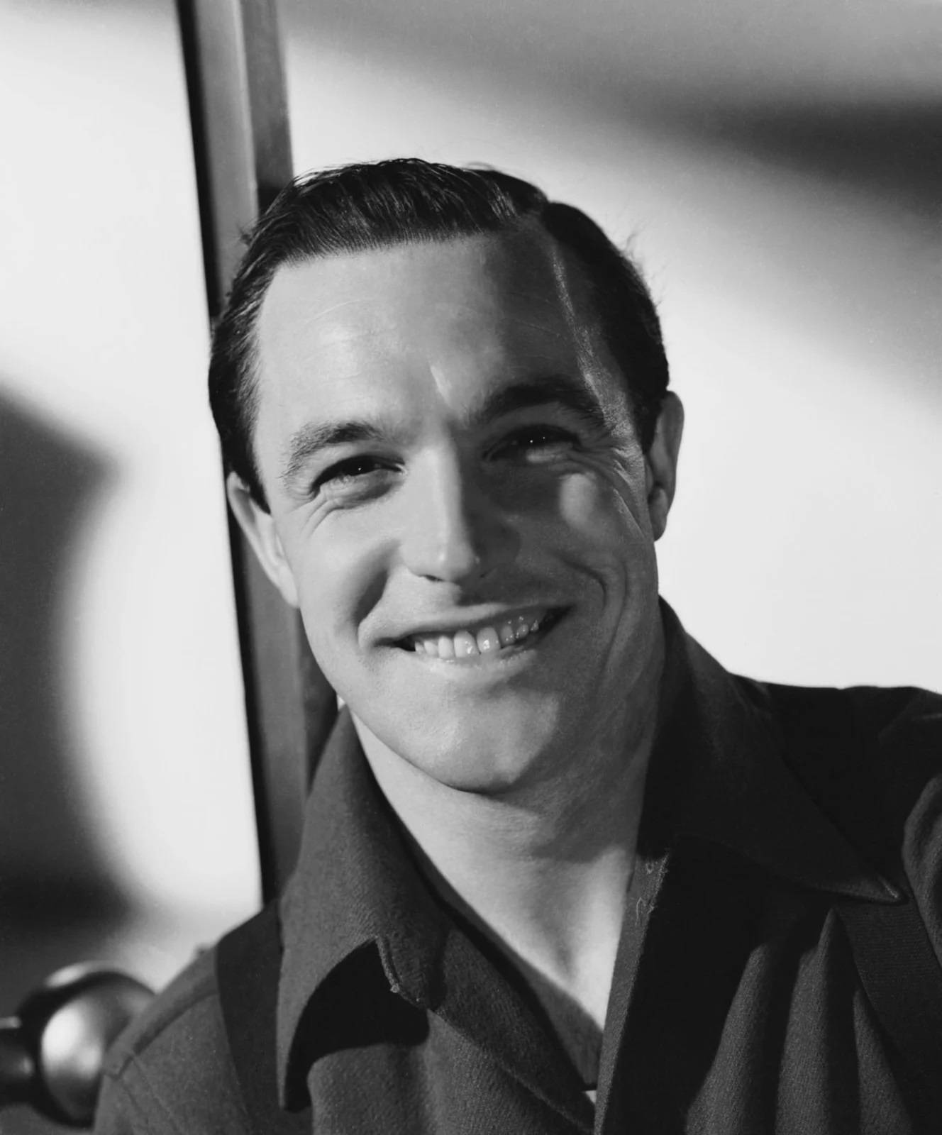 Grayscale Gene Kelly Background