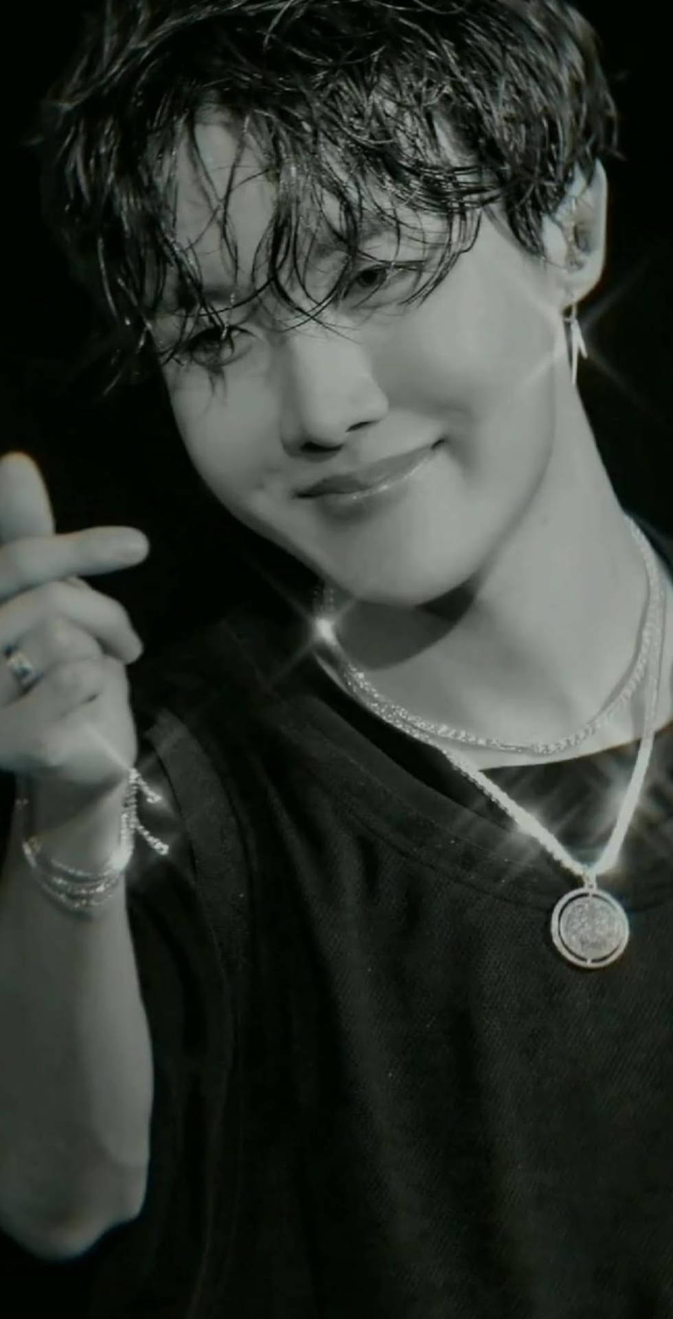 Grayscale Jhope Cute Finger Heart Background