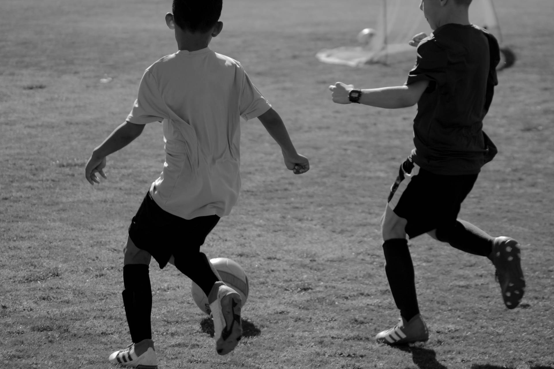 Grayscale Kids Playing Football Hd