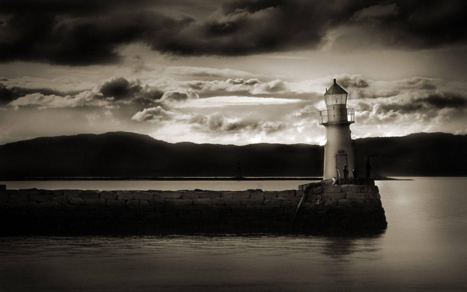 Grayscale Lighthouse