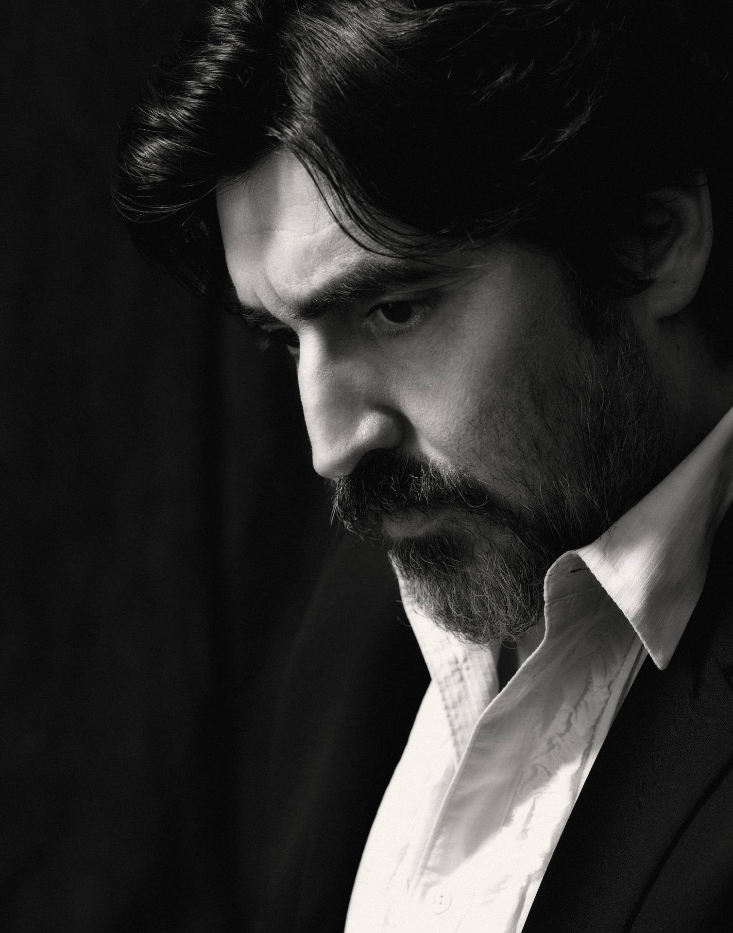 Great Actor Alfred Molina Background