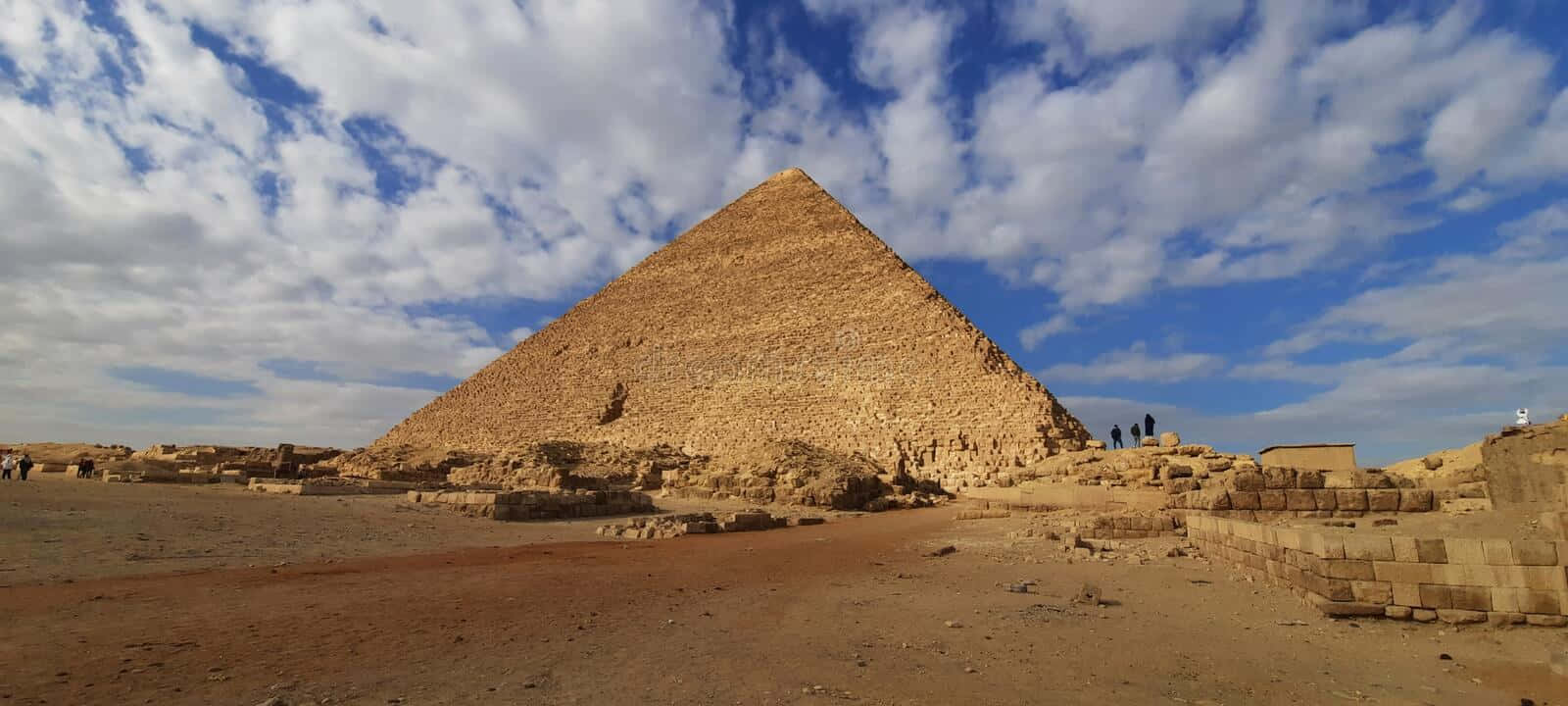 Great Pyramids In Egypt Desktop