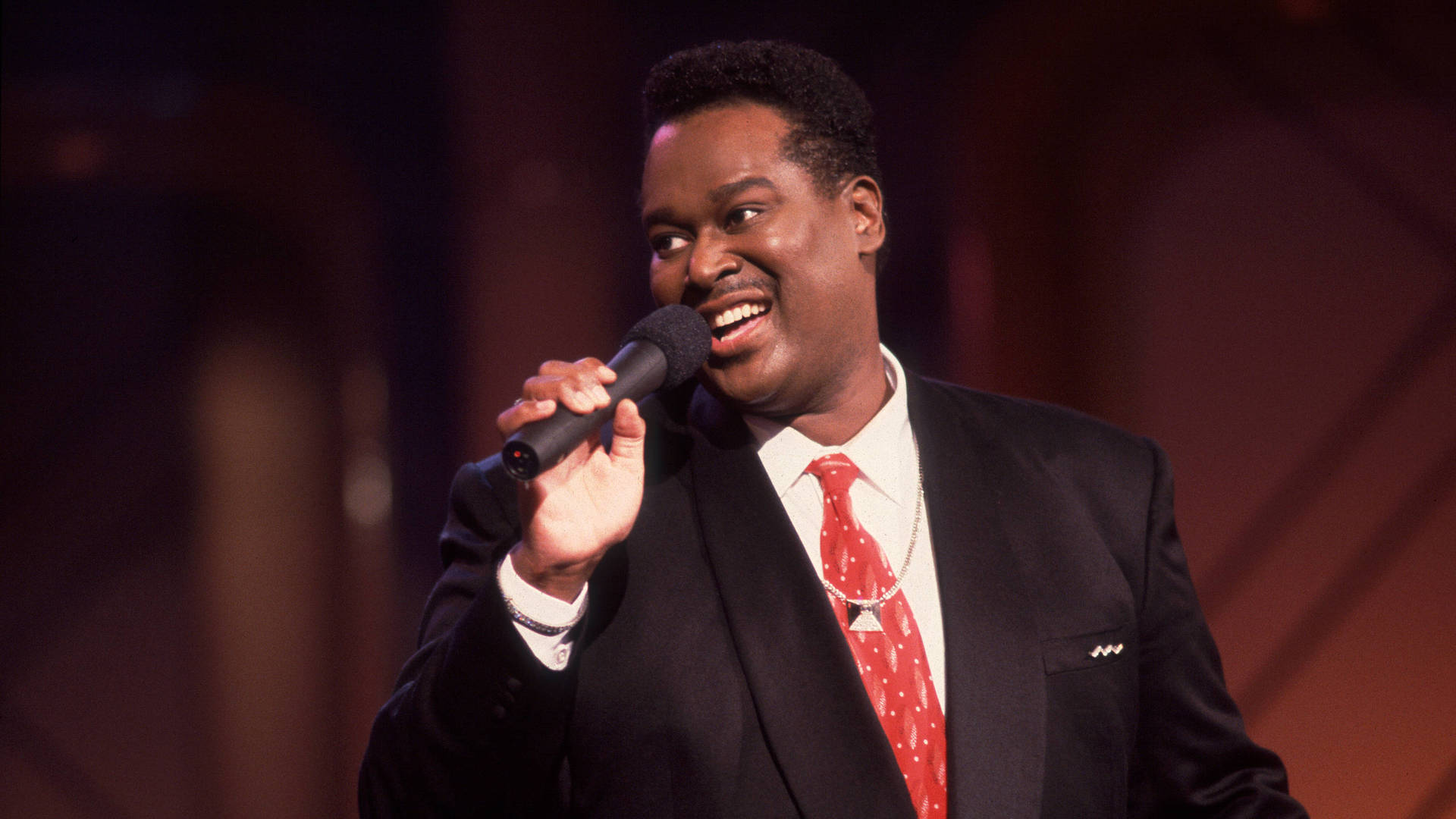 Great Singer Luther Vandross Background