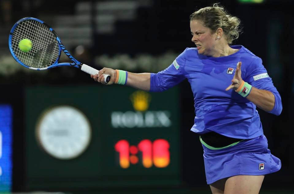 Great Tennis Athlete Kim Clijsters Background