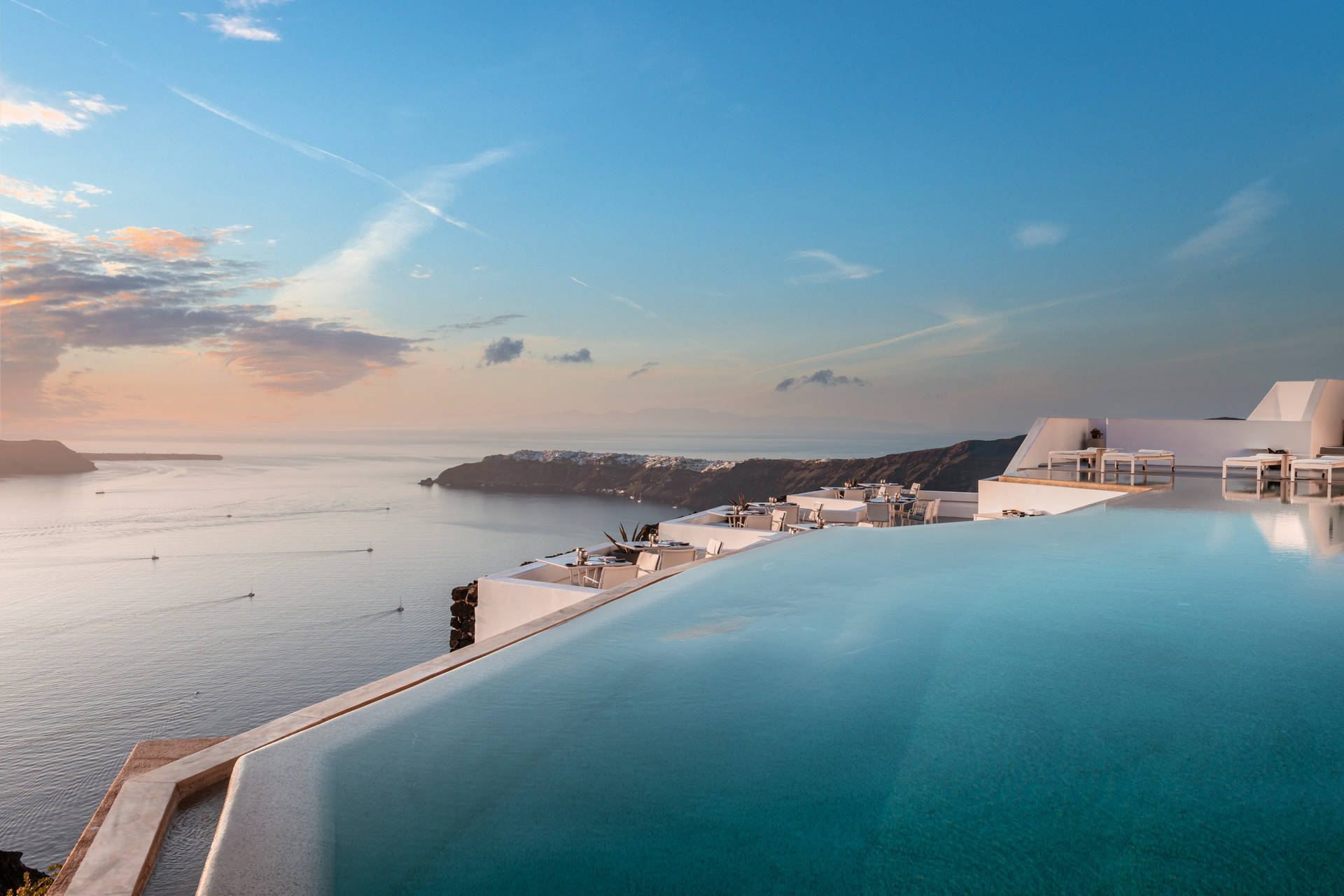 Great View Of Santorini Background