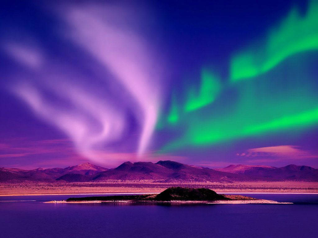 Green And Purple Northern Lights Background