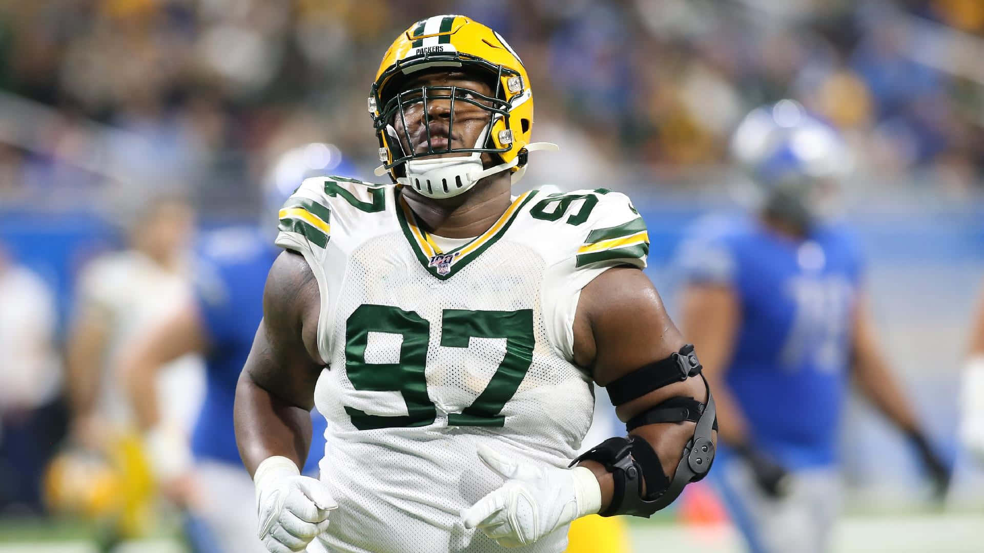 Green Bay Packers Kenny Clark In Ford Field Background