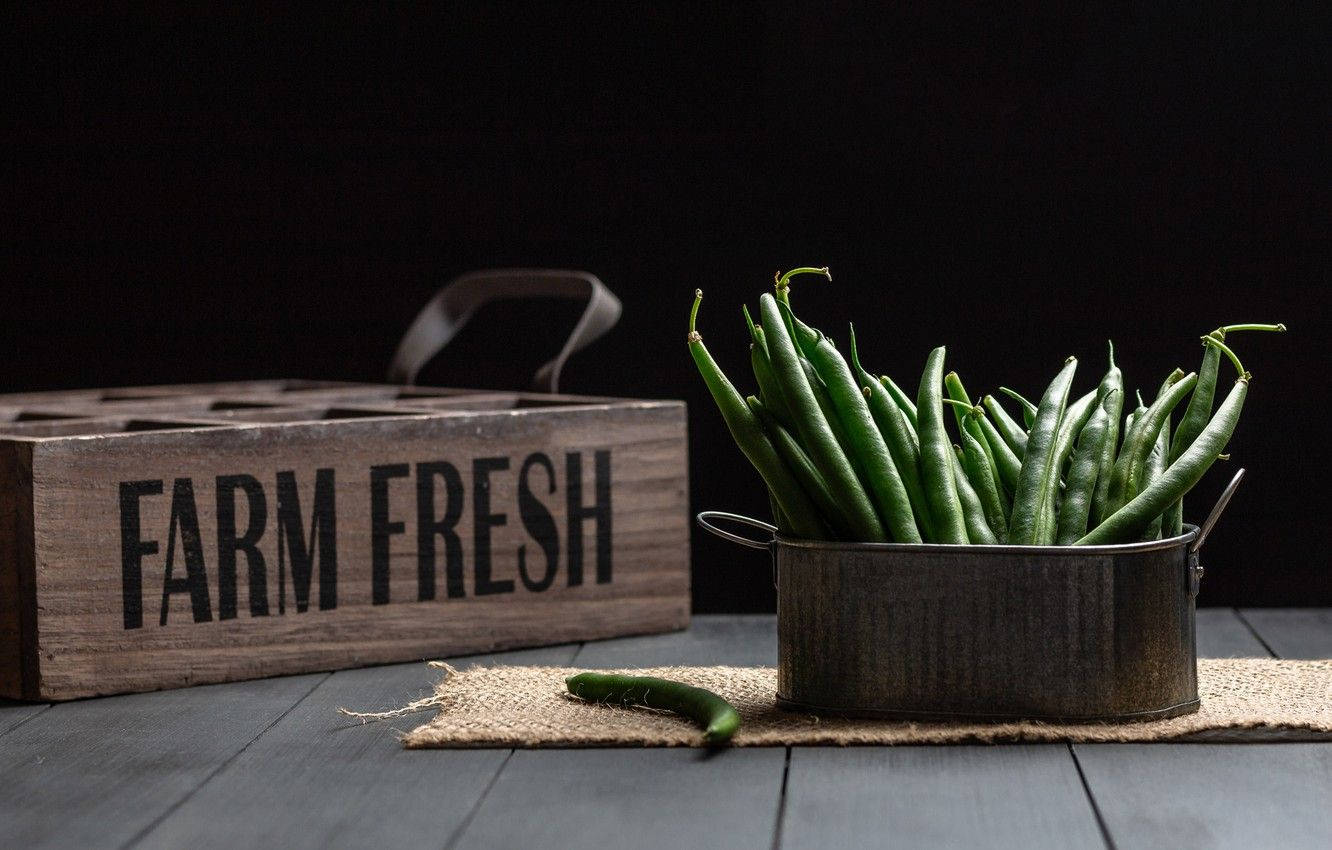 Green Beans Black Pot Background