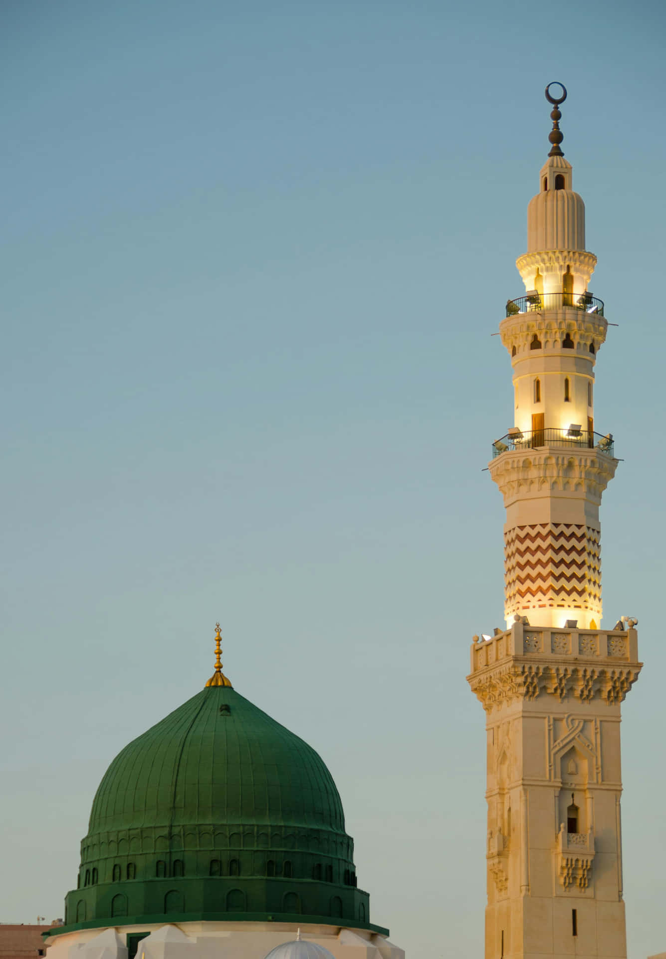 Green Dome And Minaret_ Madina Background