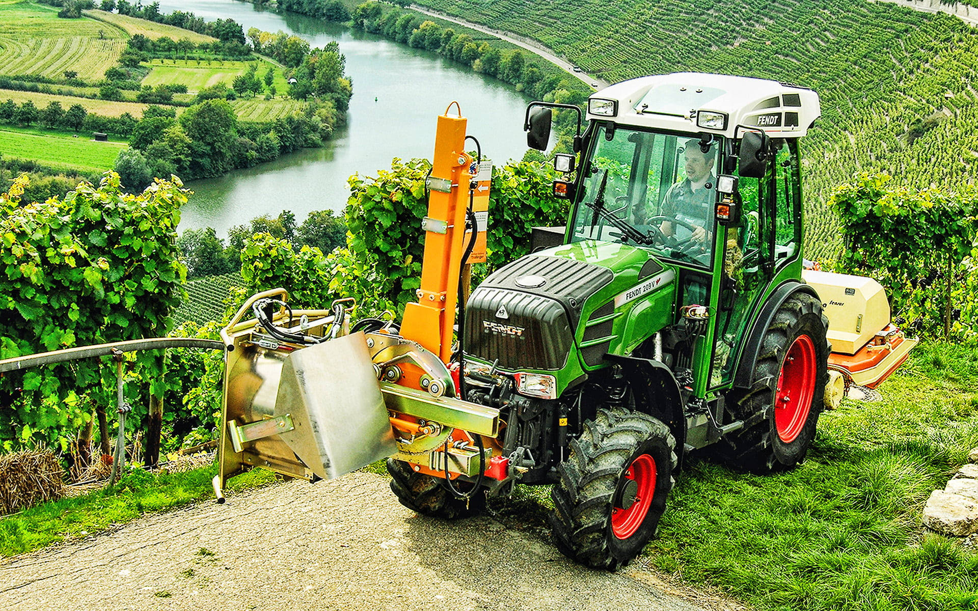 Green Fendt 209 V Tractor Background