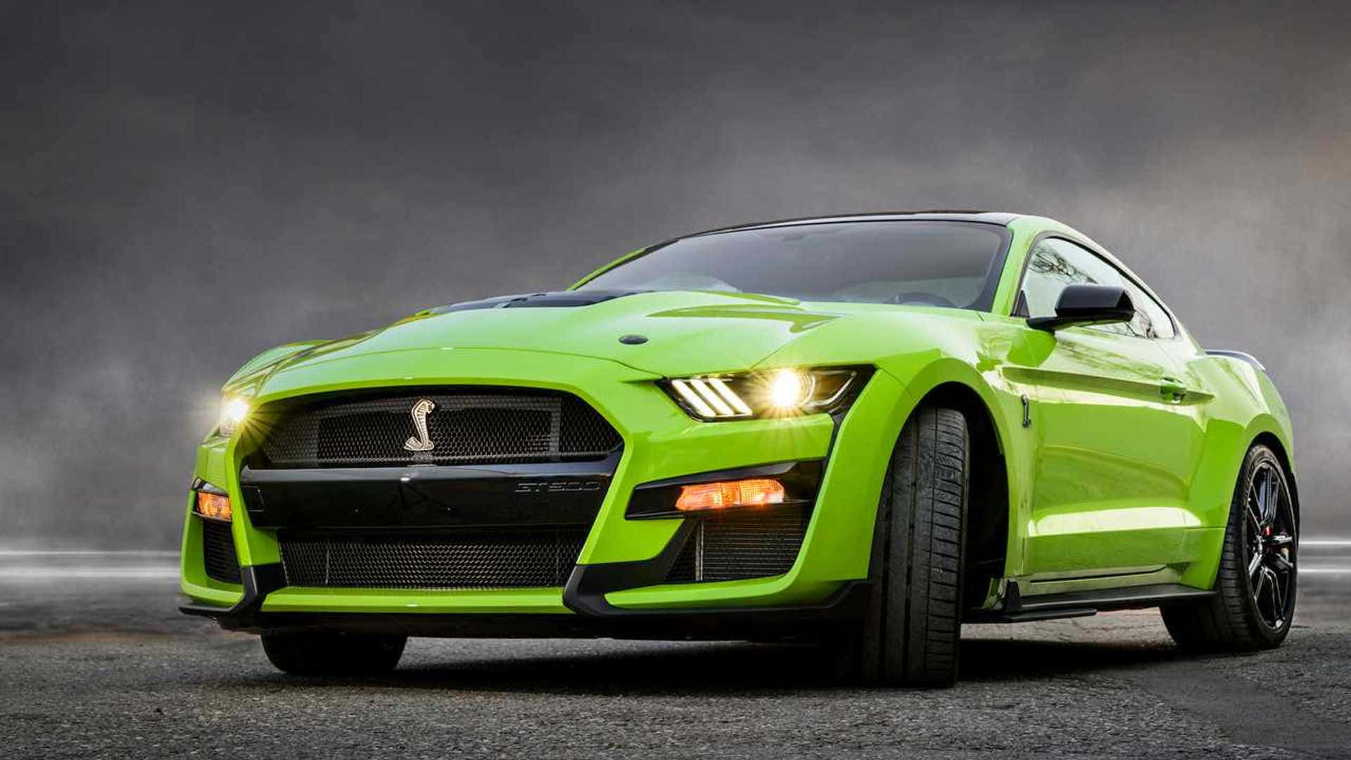 Green Ford Mustang Shelby G T500 Dynamic Stance