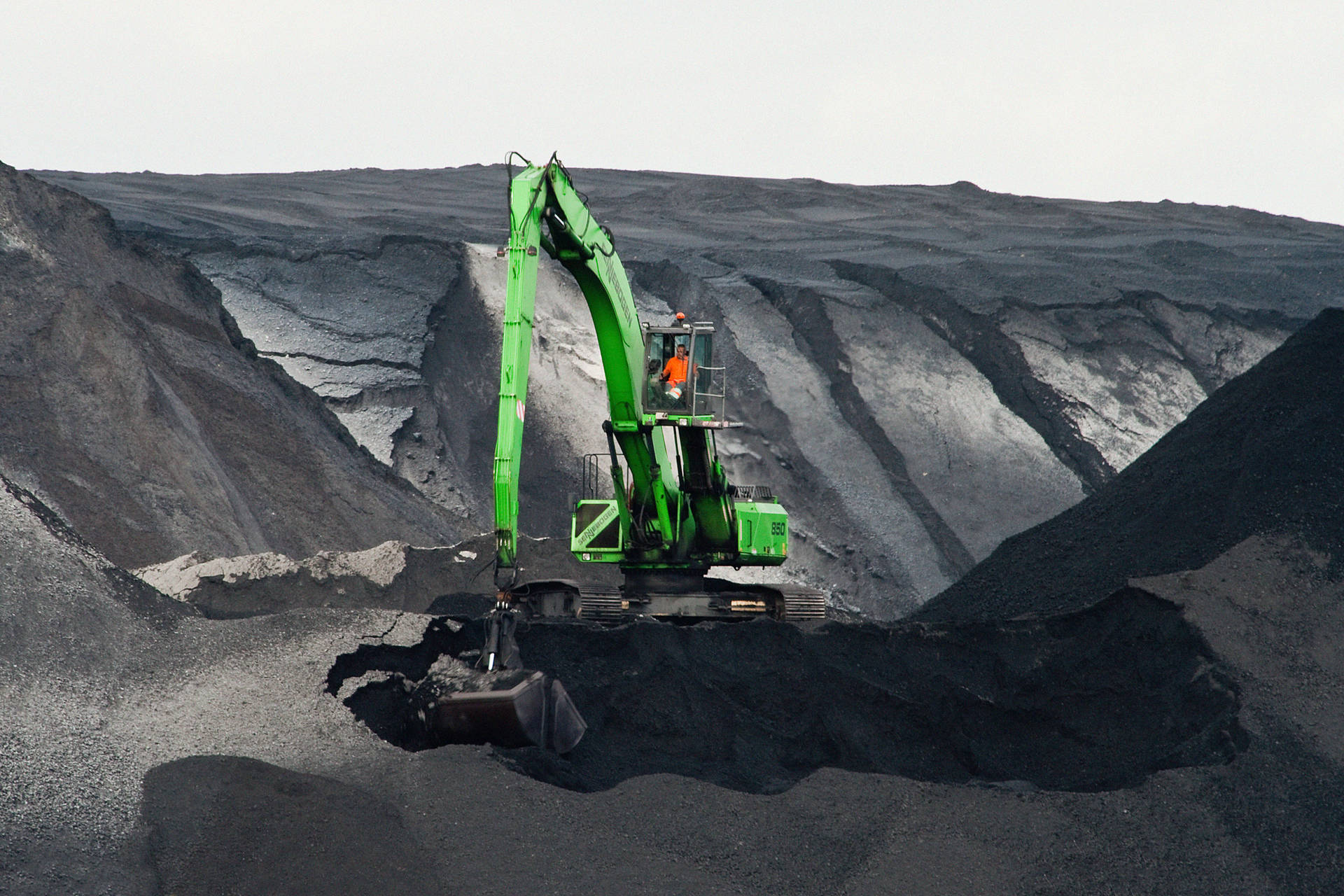 Green Mining Machine Background