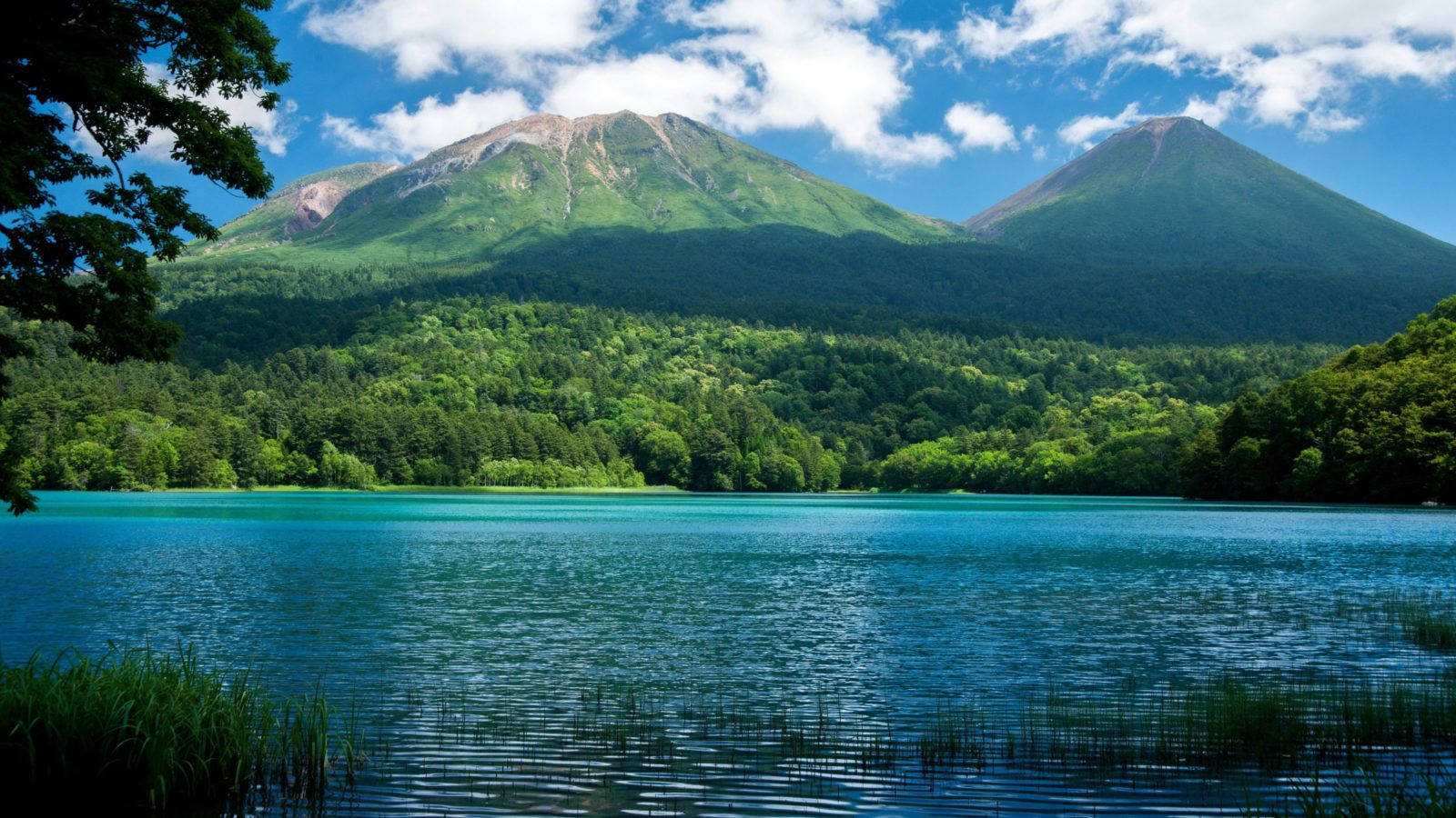 Green Mountains Blue Lake Nature Background
