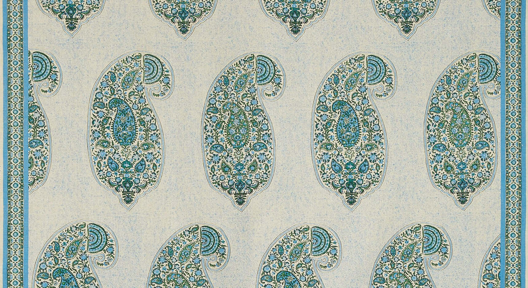 Green Paisley Pattern On Isfahan Textile Background