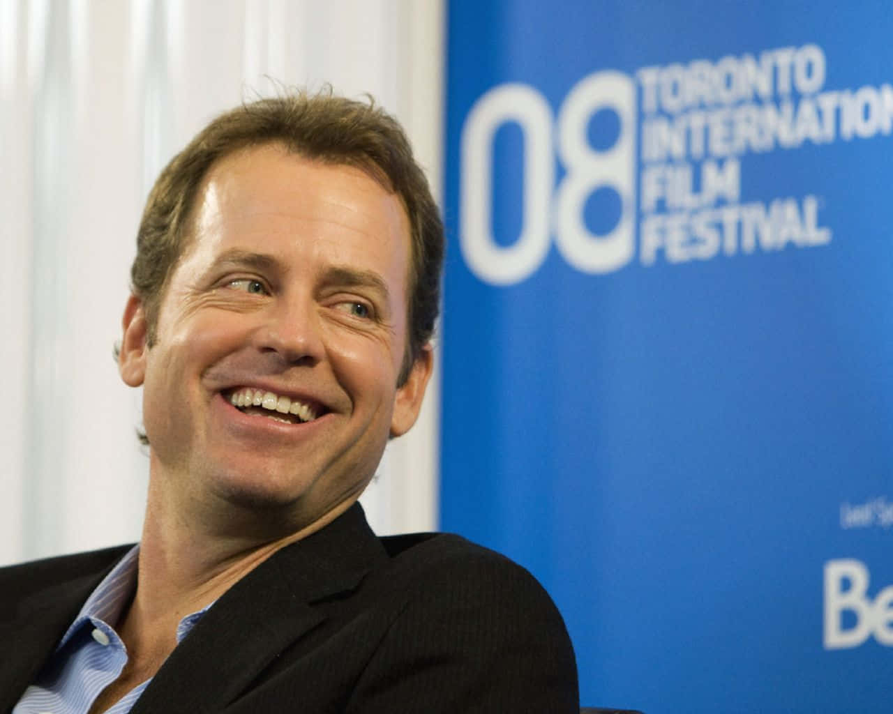 Greg Kinnear 1280 X 1024 Background