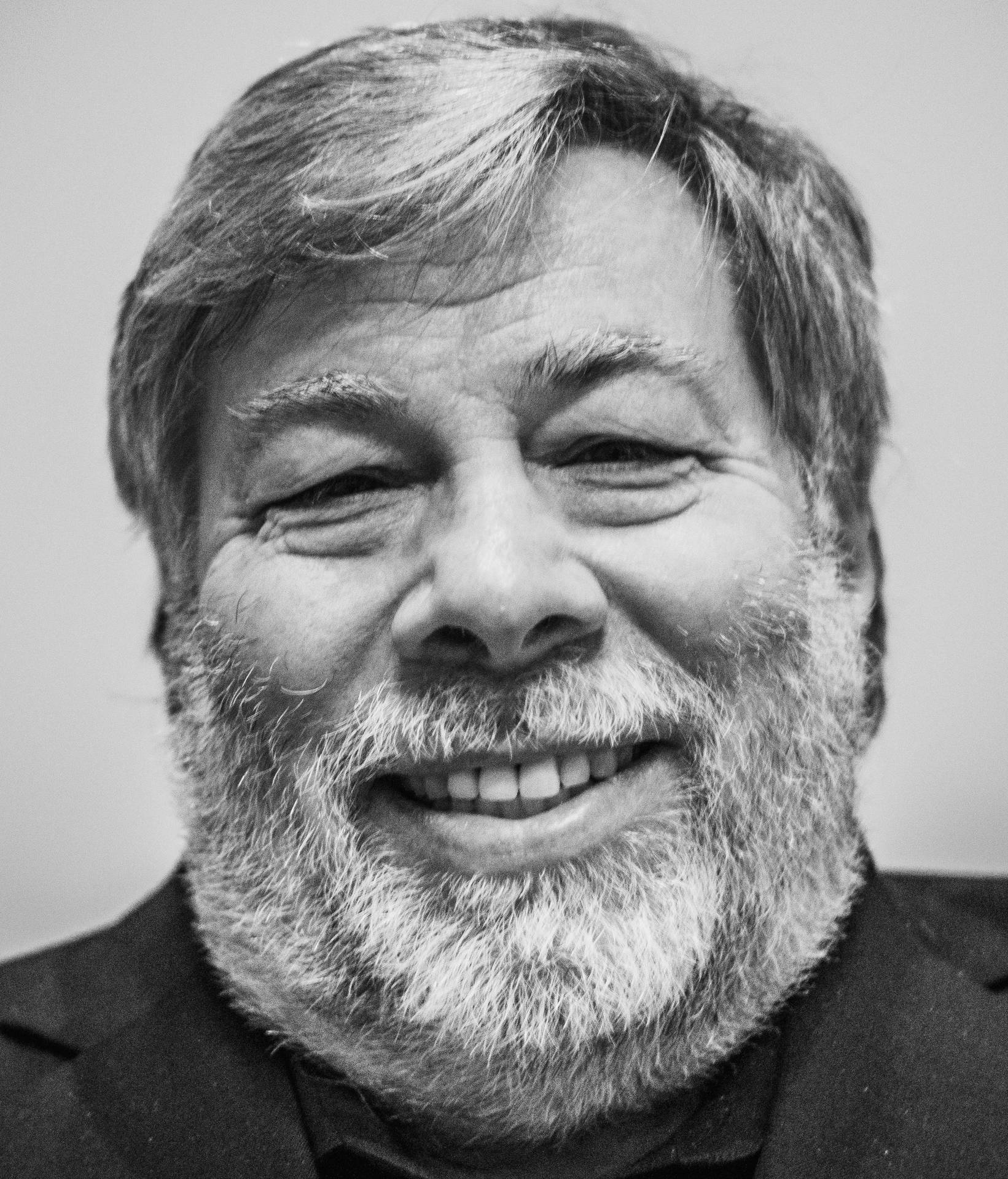 Greyscale Steve Wozniak Close Up Background