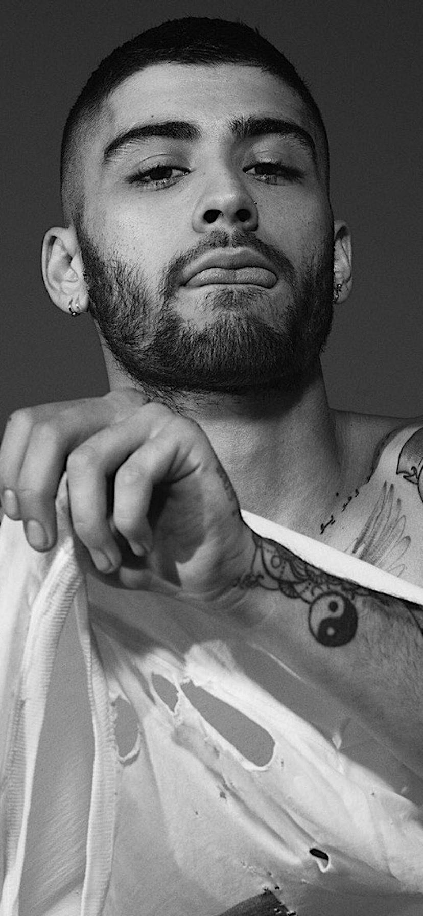 Greyscale Zayn Iphone Background