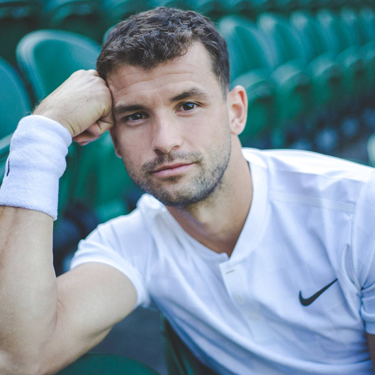 Grigor Dimitrov Wearing Nike Background