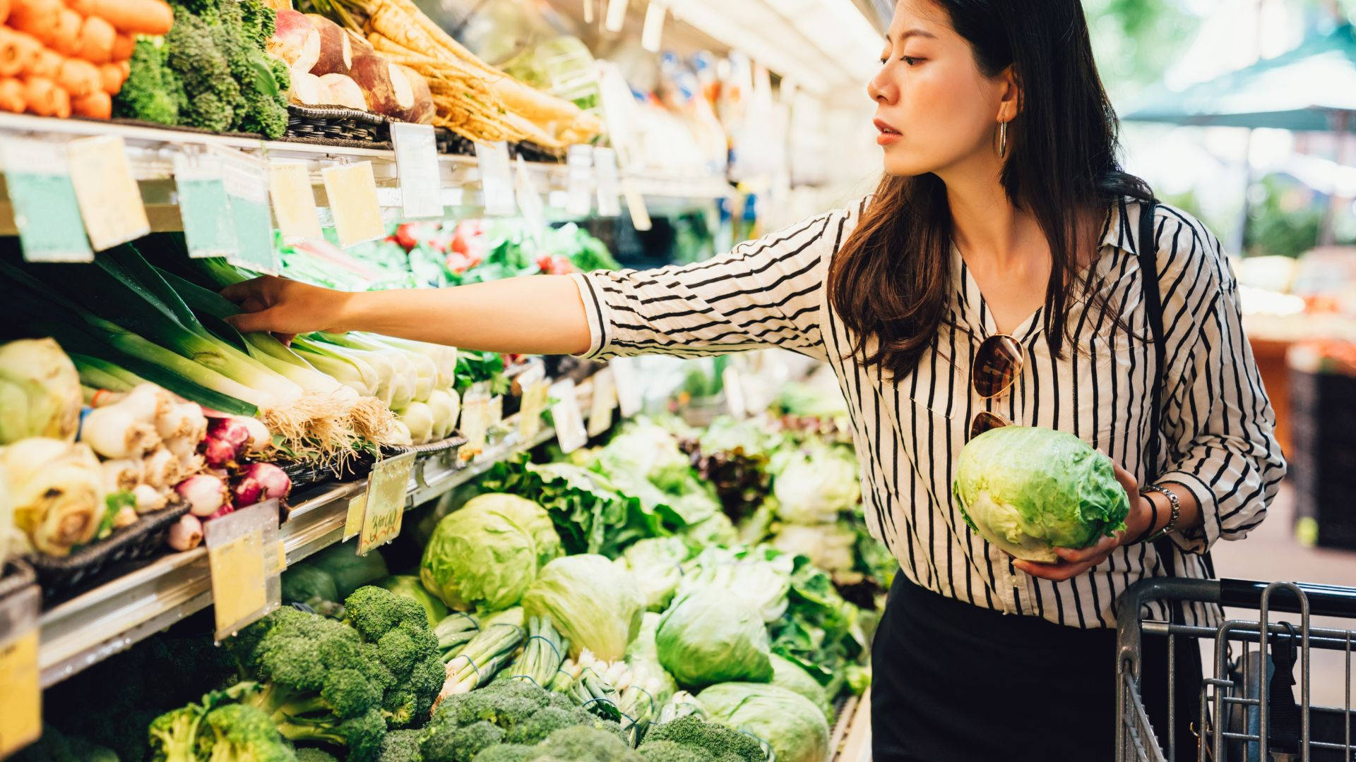 Grocery Full Of Vegetables Background