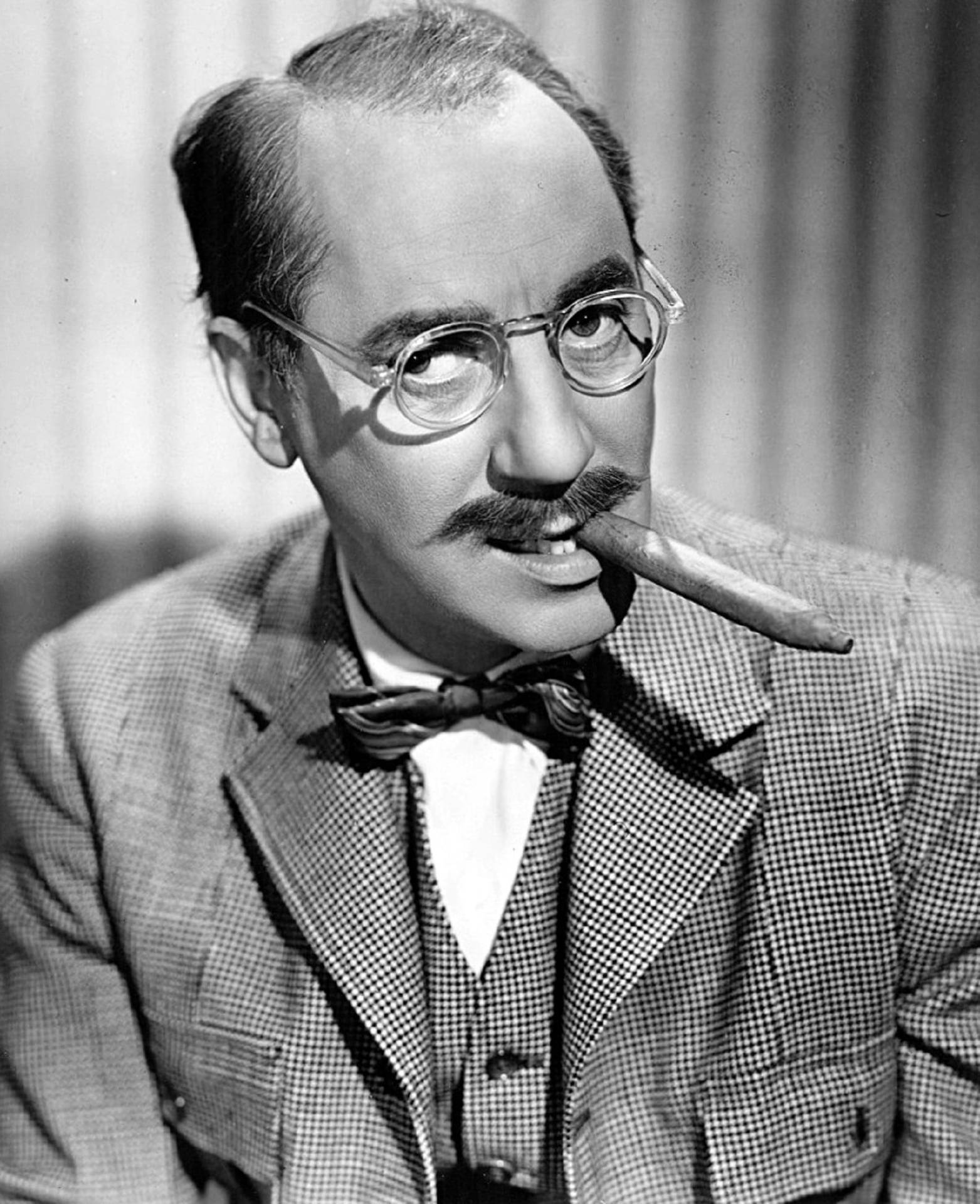 Groucho Marx - The Legendary Comedian Of Marx Brothers Background