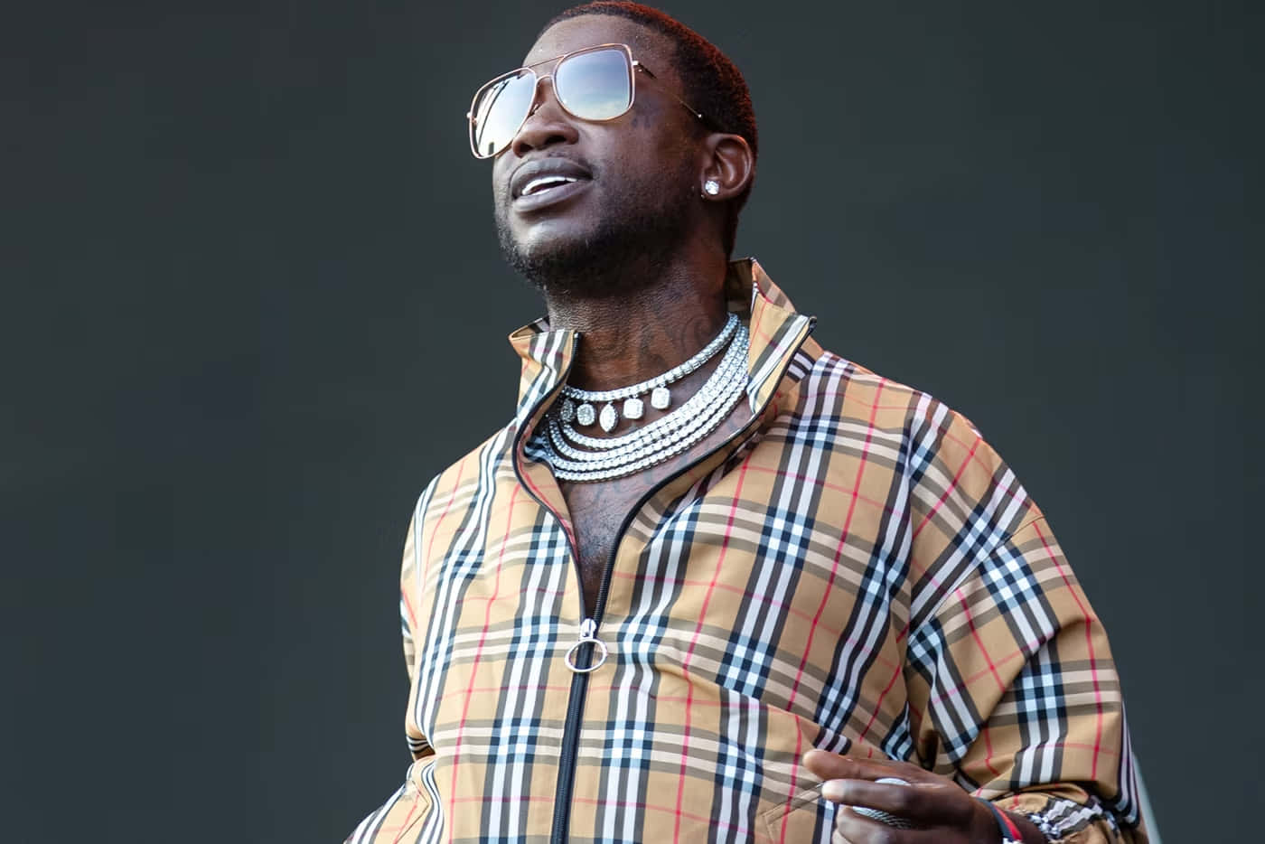 Gucci Mane_ Performing At Event.jpg Background