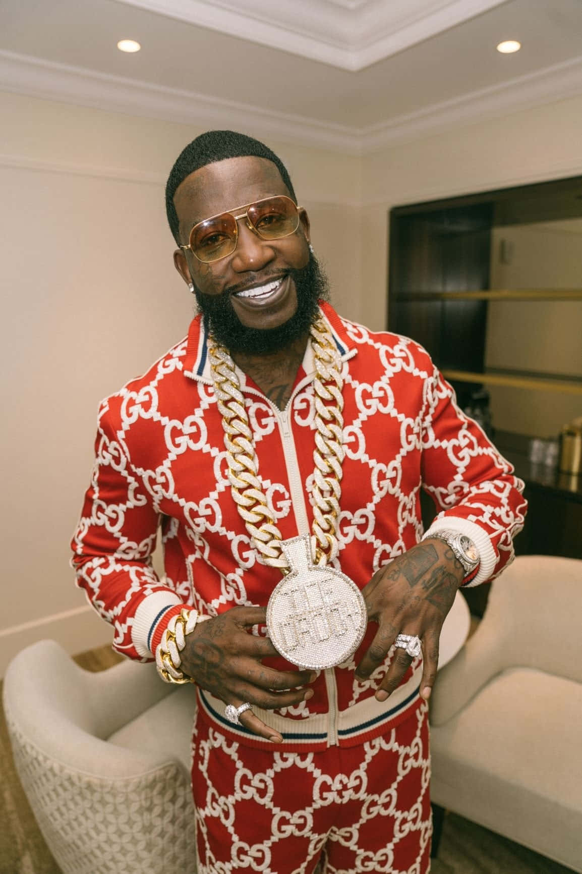 Gucci Mane Red Tracksuit Gold Accessories Background