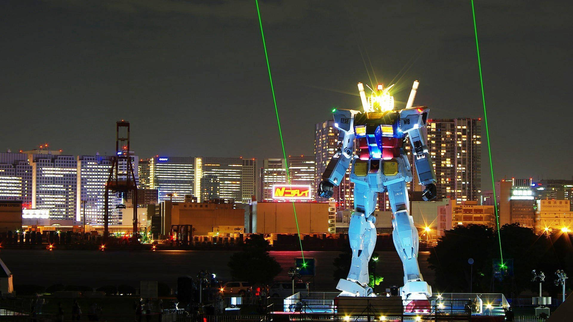 Gundam Statue In Tokyo Background