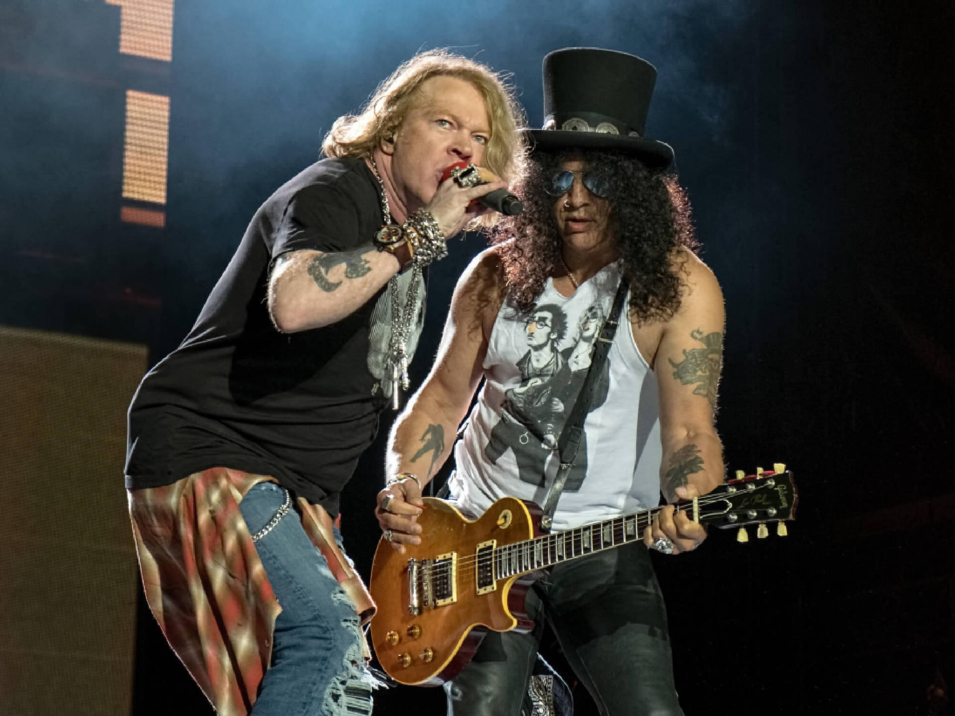 Guns N Roses Stage Performance Night Music Background