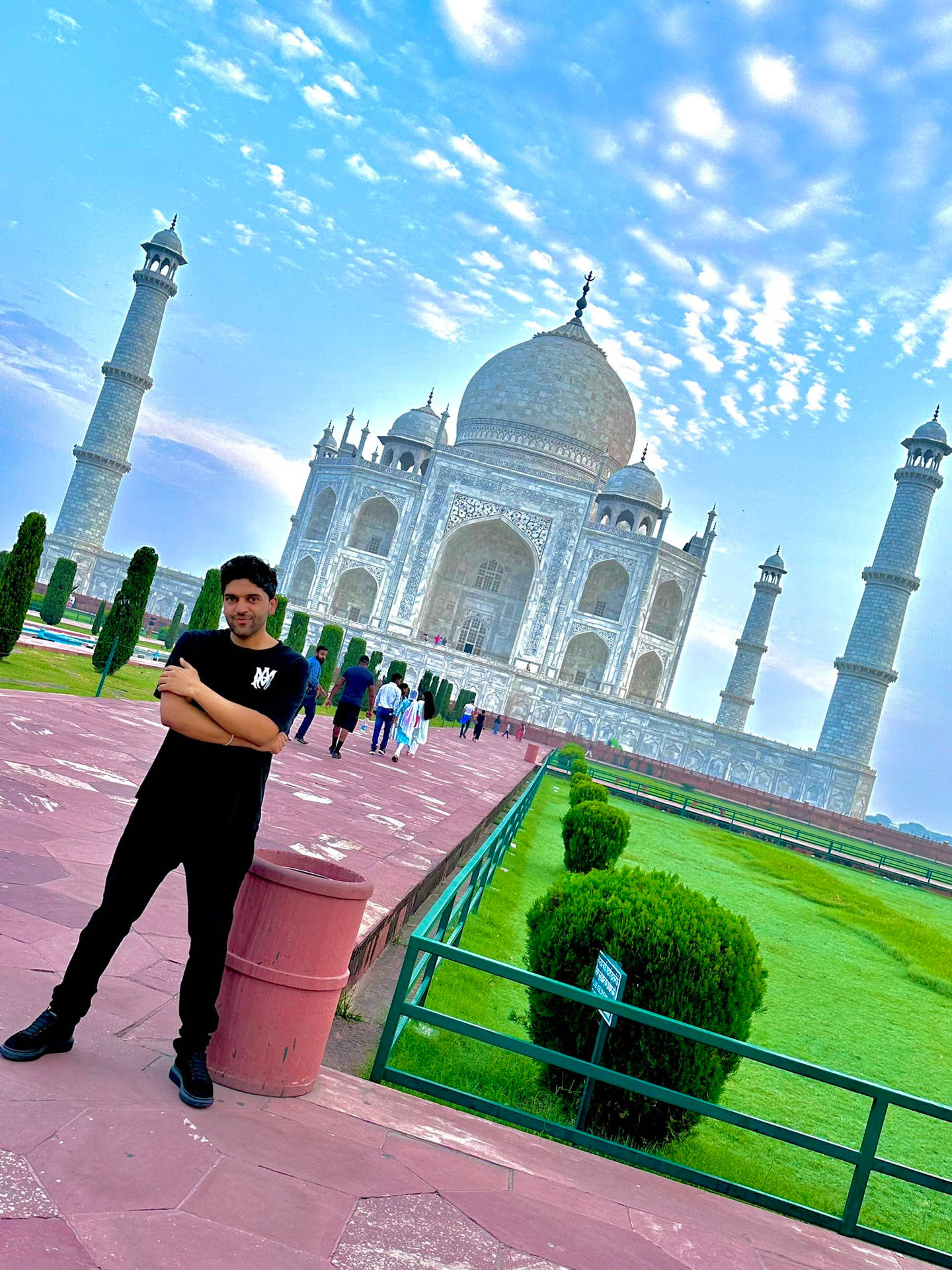 Guru Randhawa Taj Mahal