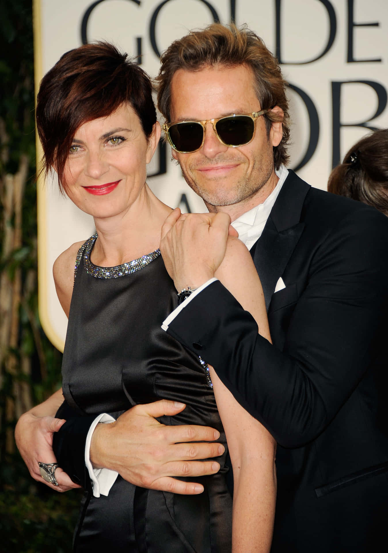 Guy Pearce 2107 X 3000 Background