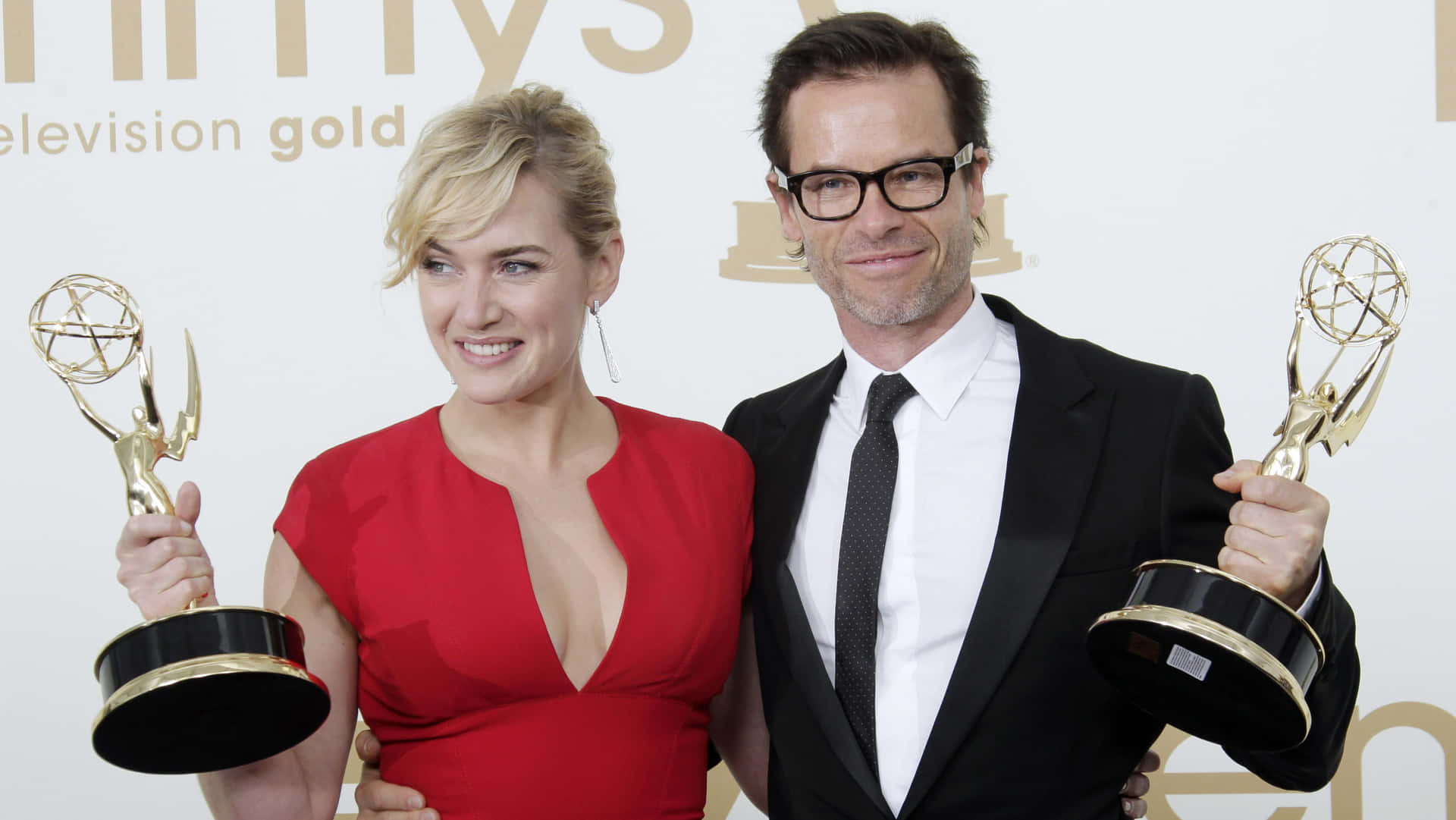 Guy Pearce On The Red Carpet Background