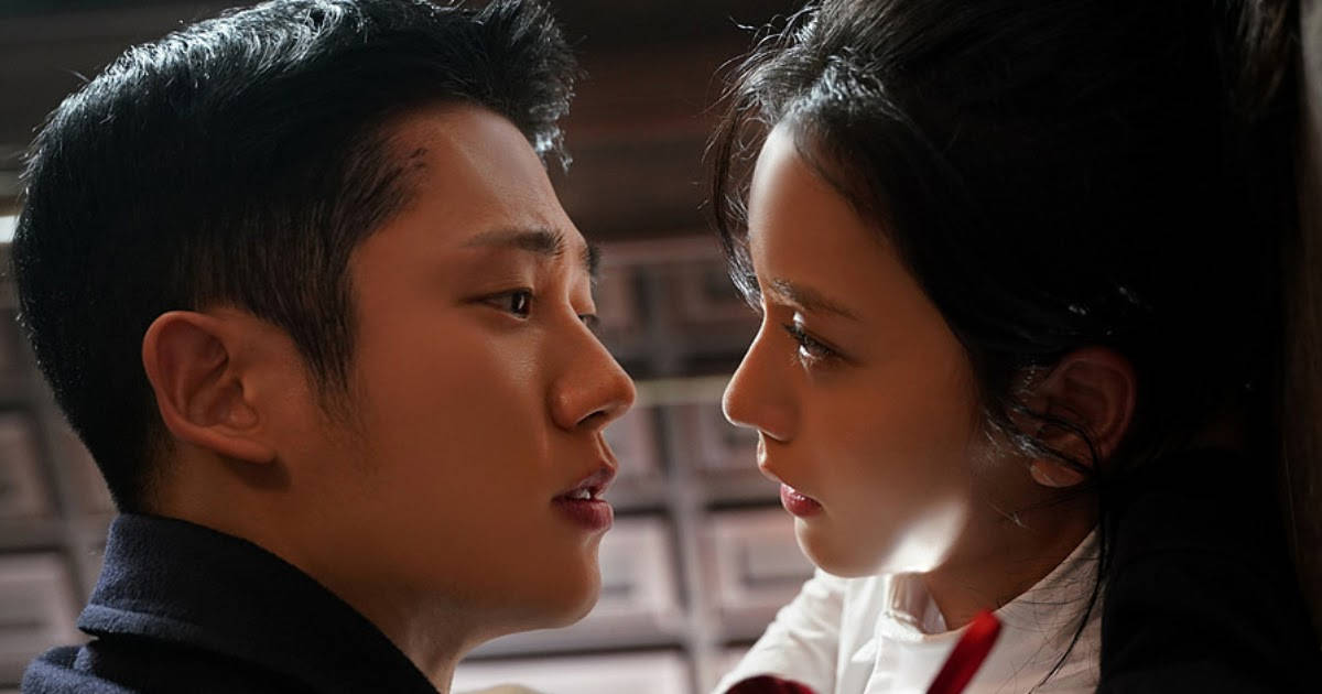 Hae-in And Jisoo Romantic Snowdrop Drama
