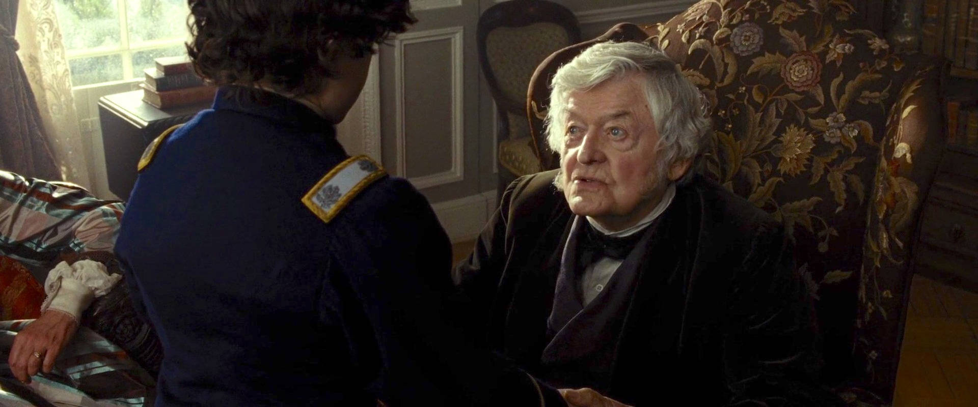 Hal Holbrook And The Policewoman Background